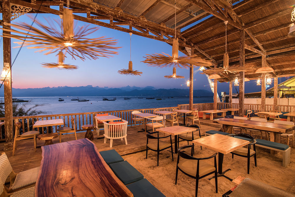 Natya Hotel Гили Траванган Экстерьер фото