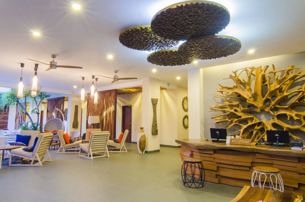 Natya Hotel Гили Траванган Экстерьер фото