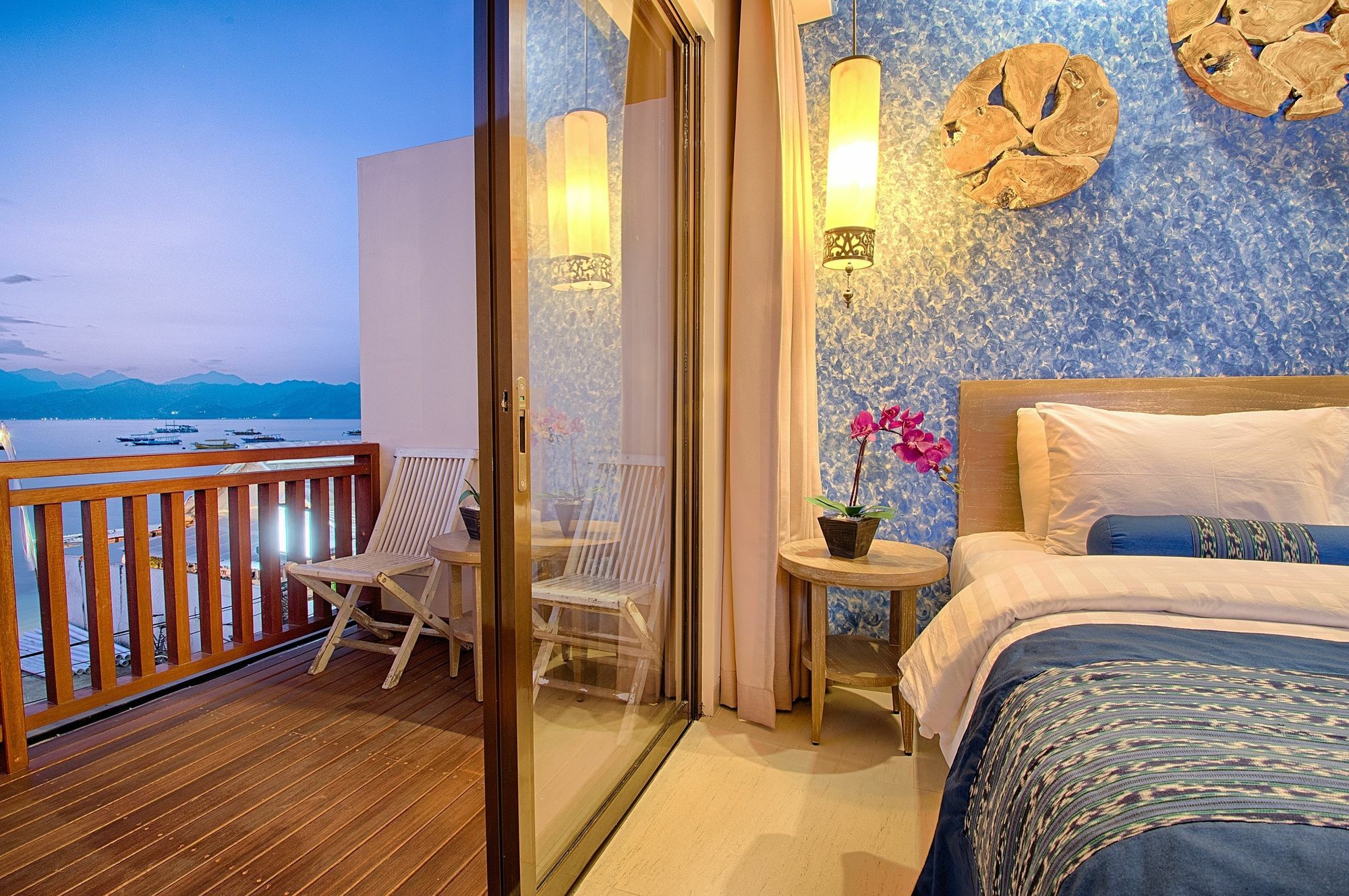 Natya Hotel Гили Траванган Экстерьер фото